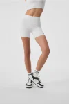 5 Airbrush High-Waist Biker Short - White