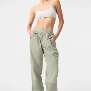 Mixed Media Reinvention Jogger - Limestone