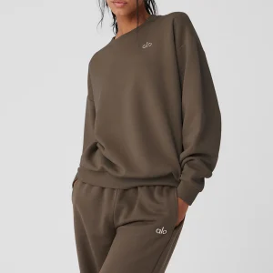Accolade Crew Neck Pullover - Olive Tree